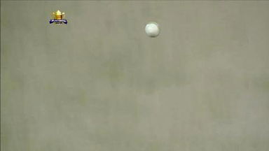 M74: RR vs SRH – Brad Hodge Six