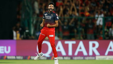 Mohd. Siraj's crucial spell of 3/22