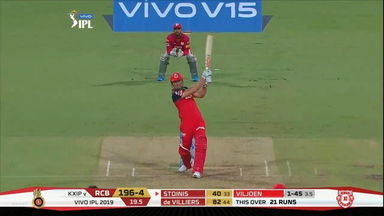 M42: RCB vs KXIP – Marcus Stoinis Six