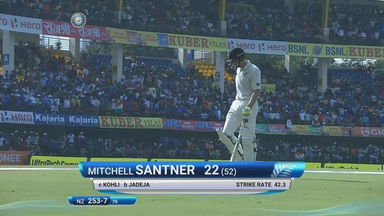 India VS NZ 2016, 3rd Test day 3 - Mitchell Santner Wicket