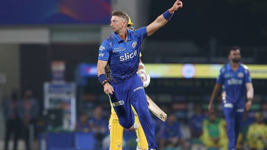 MI strike early: Sams gets Gaikwad OUT first ball