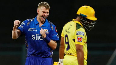 4 & OUT: Meredith’s excellent comeback against Rayudu