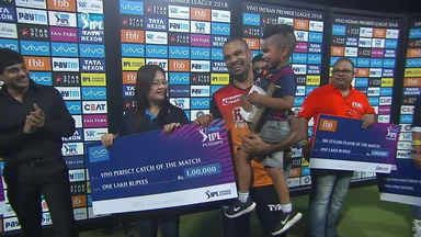 Q2: SRH vs KKR – VIVO perfect catch of the match – Shikhar Dhawan