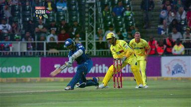 M14: CSK vs MI – Dinesh Karthik six