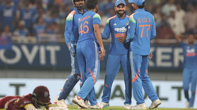 Acrobatic and on target, ft. Virat Kohli and Naman Dhir