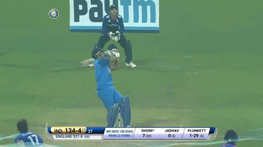 IND vs ENG 2017, 3rd ODI : MS Dhoni Six