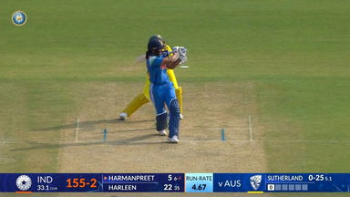 IND-W vs AUS-W 2025, 1st ODI: Harmanpreet Kaur Six