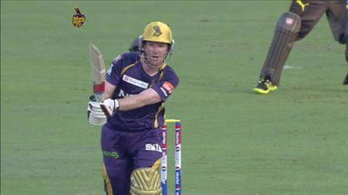 M17: KKR vs SRH – Eoin Morgan Six