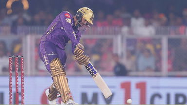 50 up with a 6: De Kock gets reaches milestone in style