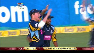 Q4: TT vs YOR – Perkins c Ballance b Root