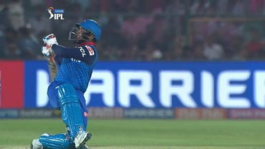 Rishabh Pant's falling pull shot