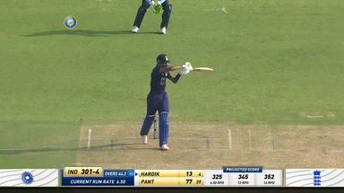 IND vs ENG 2021, 2nd ODI : Hardik Pandya Six