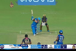M26: KKR vs DC – Colin Ingram Six