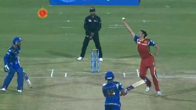 M16: RCB vs MI – David Wiese four-for