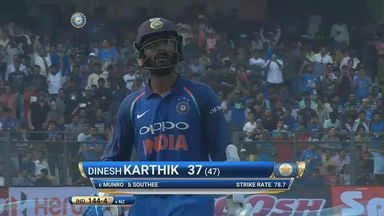 IND vs NZ 2017, 1st ODI: Dinesh Karthik Wicket