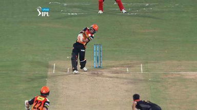 M27: SRH vs RCB – David Warner Six
