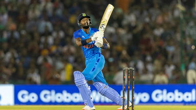 6+6+6 = Hardik Pandya takes on Cameron Green in Over No.20