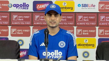 We are looking to play hard grinding cricket - Shubman Gill