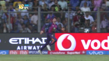 M28: MI vs RPS  – VIVO perfect catch of the match – Steve Smith