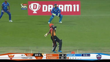 Q2: DC vs SRH – Priyam Garg Six