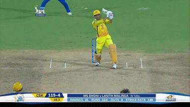 Q1: MI vs CSK – MS Dhoni Six