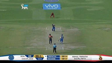 M53: RR vs RCB –  Rahul Tripathi Six