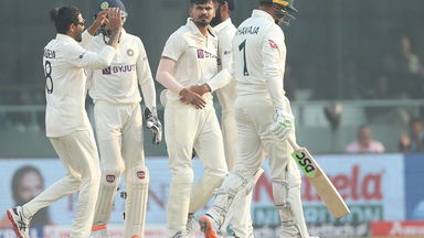 Shreyas Iyer's sharp catch to dismiss Khwaja