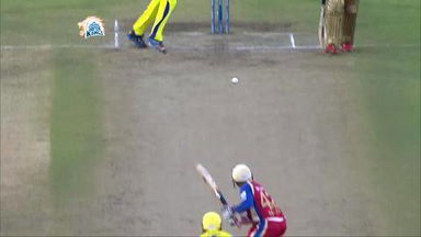 M42: CSK vs RCB – Parthiv Patel Wicket