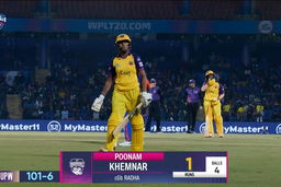 M15 - DC vs UPW: Poonam Khemnar Wicket
