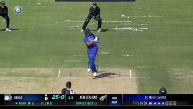 IND vs  NZ 2023, 1ST ODI: Rohit Sharma  Six