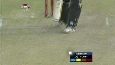 Q5: KM vs FW – Misbah-ul-Haq Six