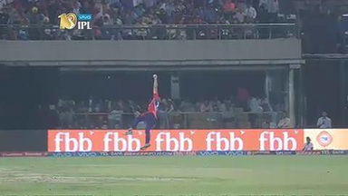 JAW DROPPING - Corey Anderson plucks it out of thin air