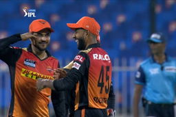 WOW: Suchith’s one-handed stunner