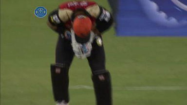 M30: RR vs SRH –  Karun Nair Wicket