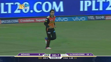 M37: SRH vs KKR – Colin de Grandhomme Wicket