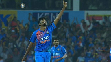 Presenting death over specialist - Bumrah