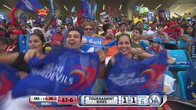 M12: SRH vs DD –  Quinton de Kock Six
