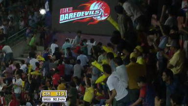 IPL 2012 Match 11 – DD vs CSK: Super Sixes
