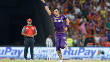 Fiery Starc's stunning spell of 3/34