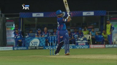 M02: CSK vs DC – Prithvi Shaw Six