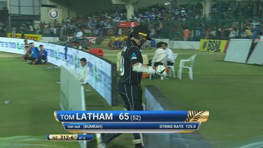 IND vs NZ 2017, 3rd ODI: Tom Latham Wicket