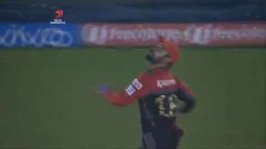 M56: DD vs RCB – Freecharge Bolt  Moment – Virat Kohli