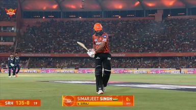 IPL 2025 M20: SRH vs GT - Simarjeet Singh Wicket