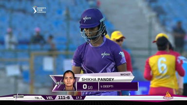 M02: Trailblazers vs Velocity – Shikha Pandey Wicket