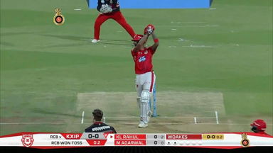 M08: RCB vs KXIP – KL Rahul Six