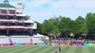 M6: SYD vs YOR – Watson c Root b Sidebottom