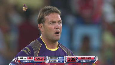 M6: KKR vs DD –  Dinesh Karthik Six