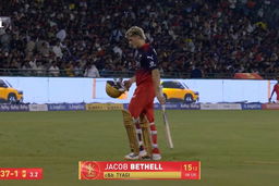 IPL 2026 M57: RCB vs KKR - Jacob Bethell Wicket