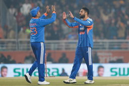 Instant Impact! Varun hits timber straight away