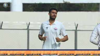 Ranji Trophy 2025-26 QF2, Madhya Pradesh vs J & K: Sunil Kumar's support act of 3/47
